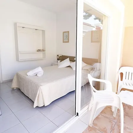 Otel Gabarda&gil