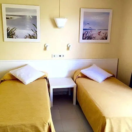 Otel Gabarda&gil 2*