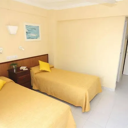 Otel Gabarda&gil Palmanova